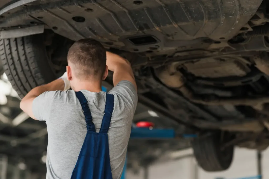 suspension repair mechanic (2)